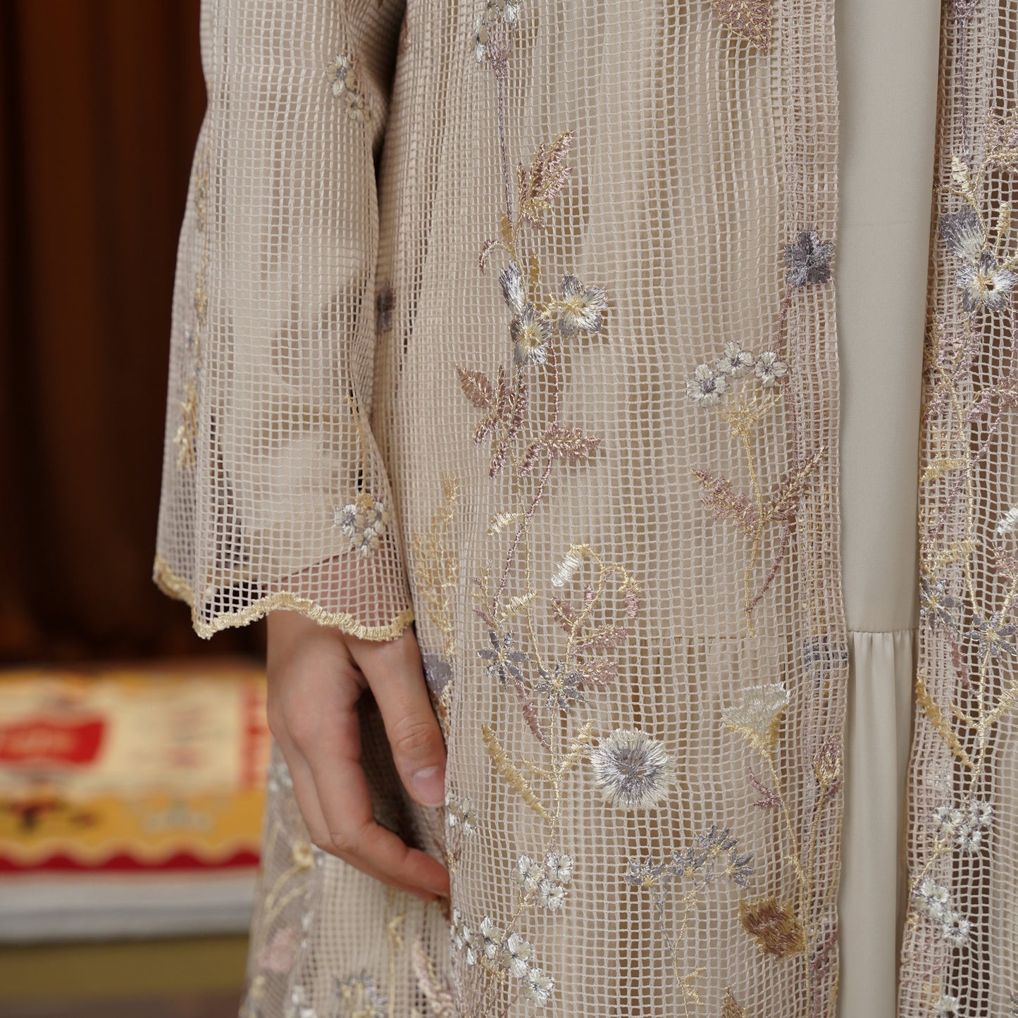 Hanari Long Outer