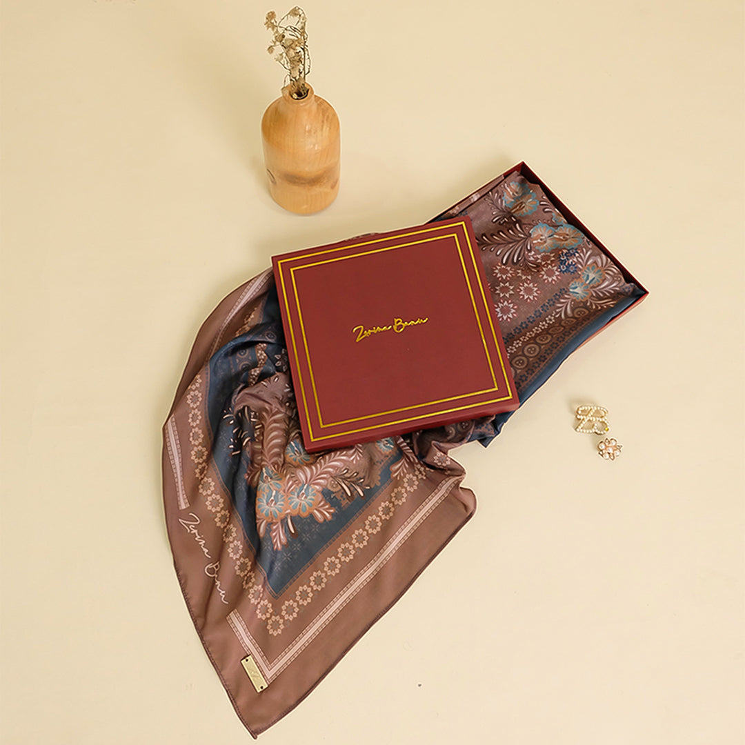 Hanaya Scarf
