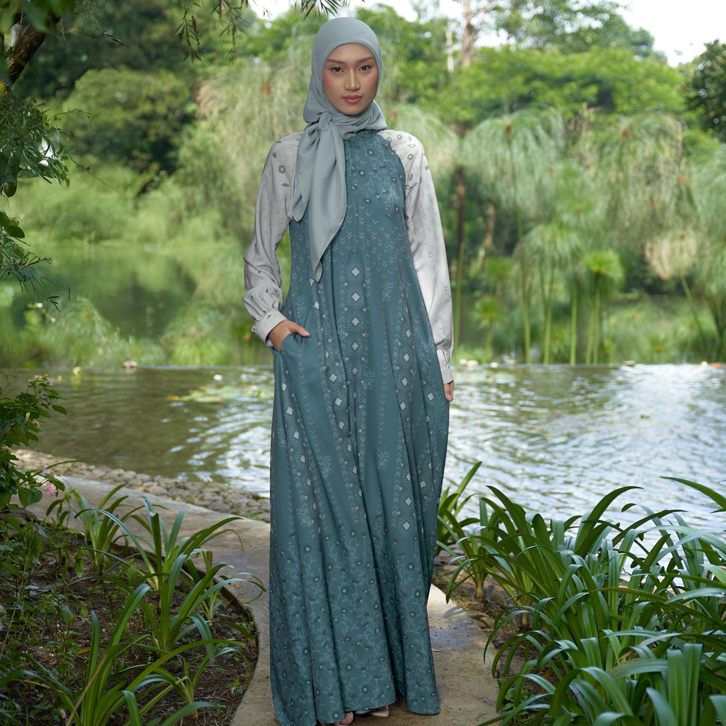 Nikka Dress
