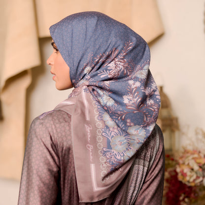 Hanaya Scarf