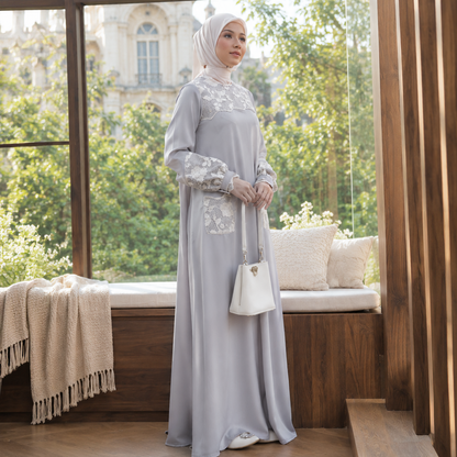 Vellia Dress