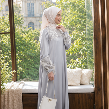 Vellia Dress