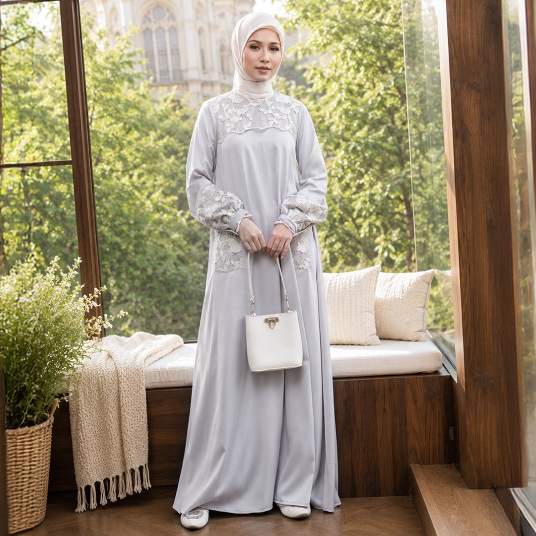 Vellia Dress