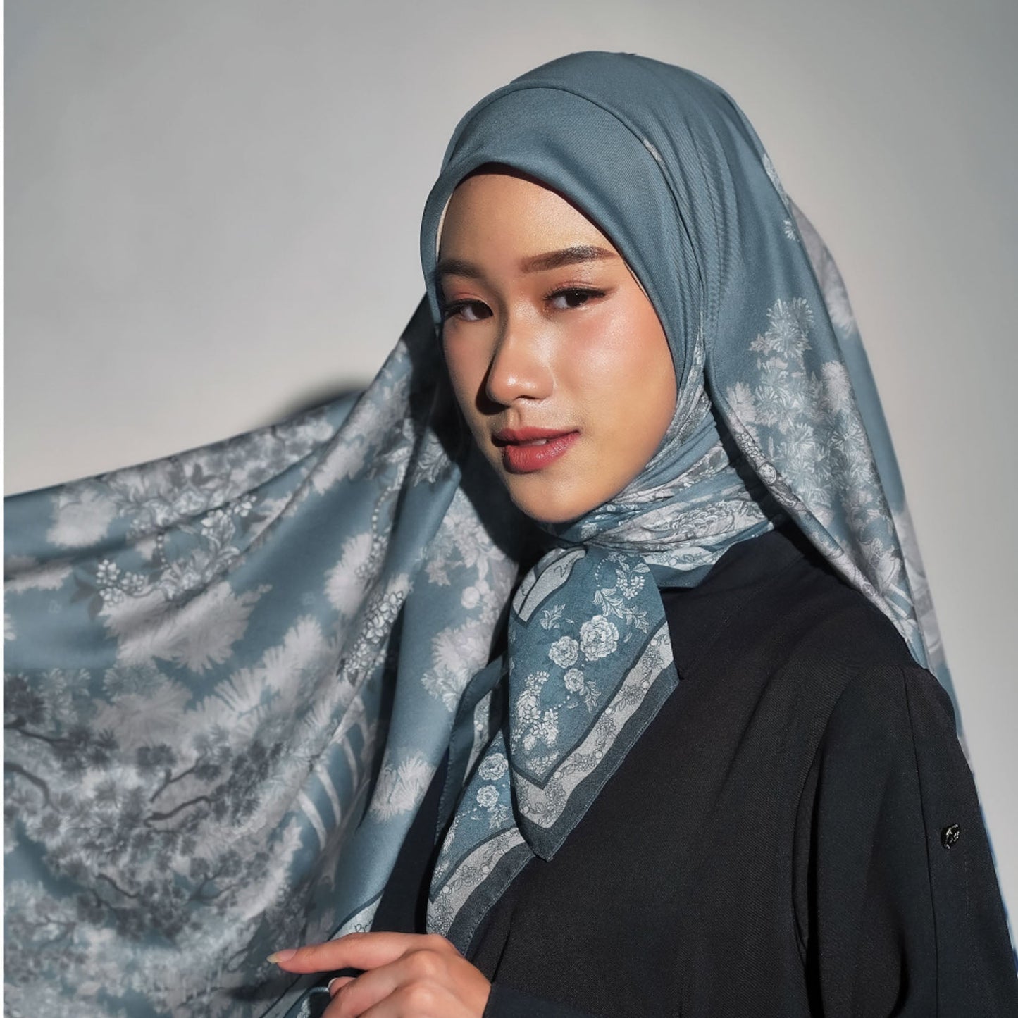 Aleena Scarf