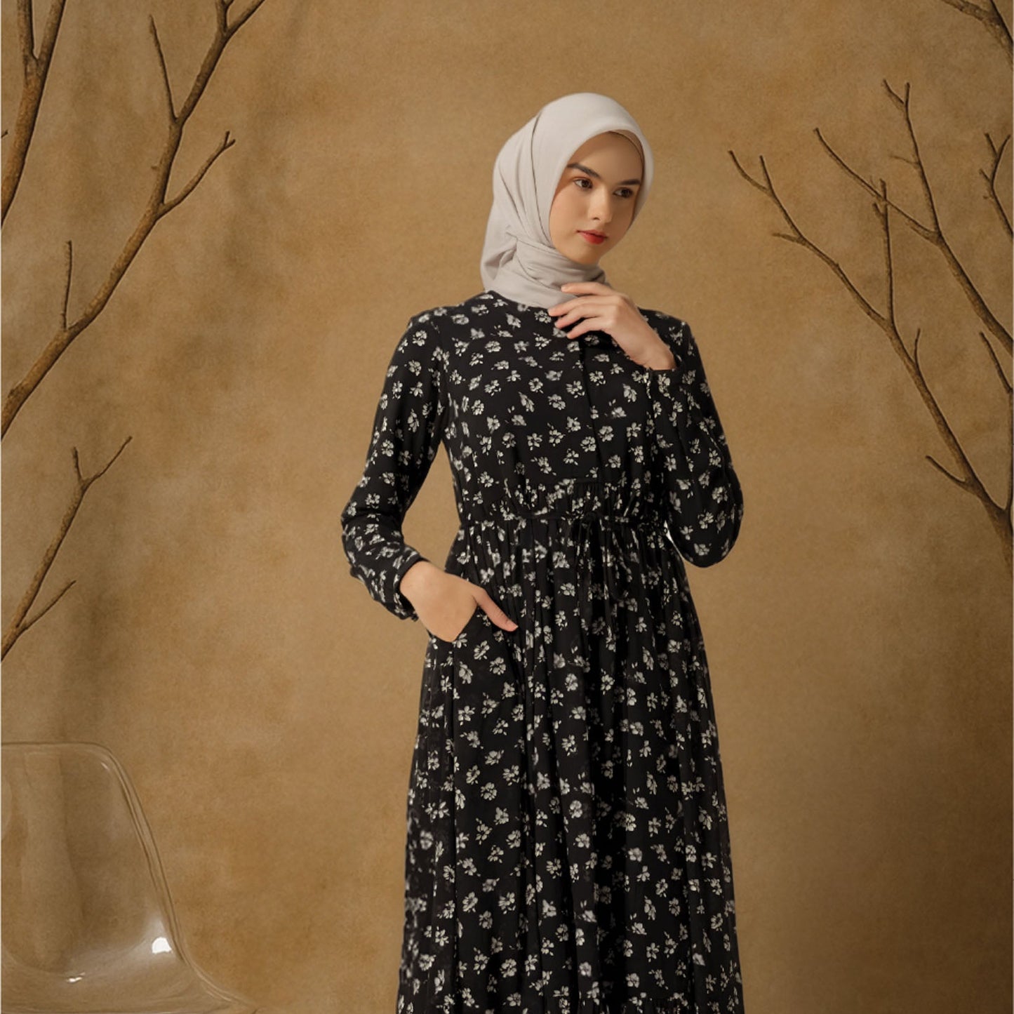 Fadia Dress