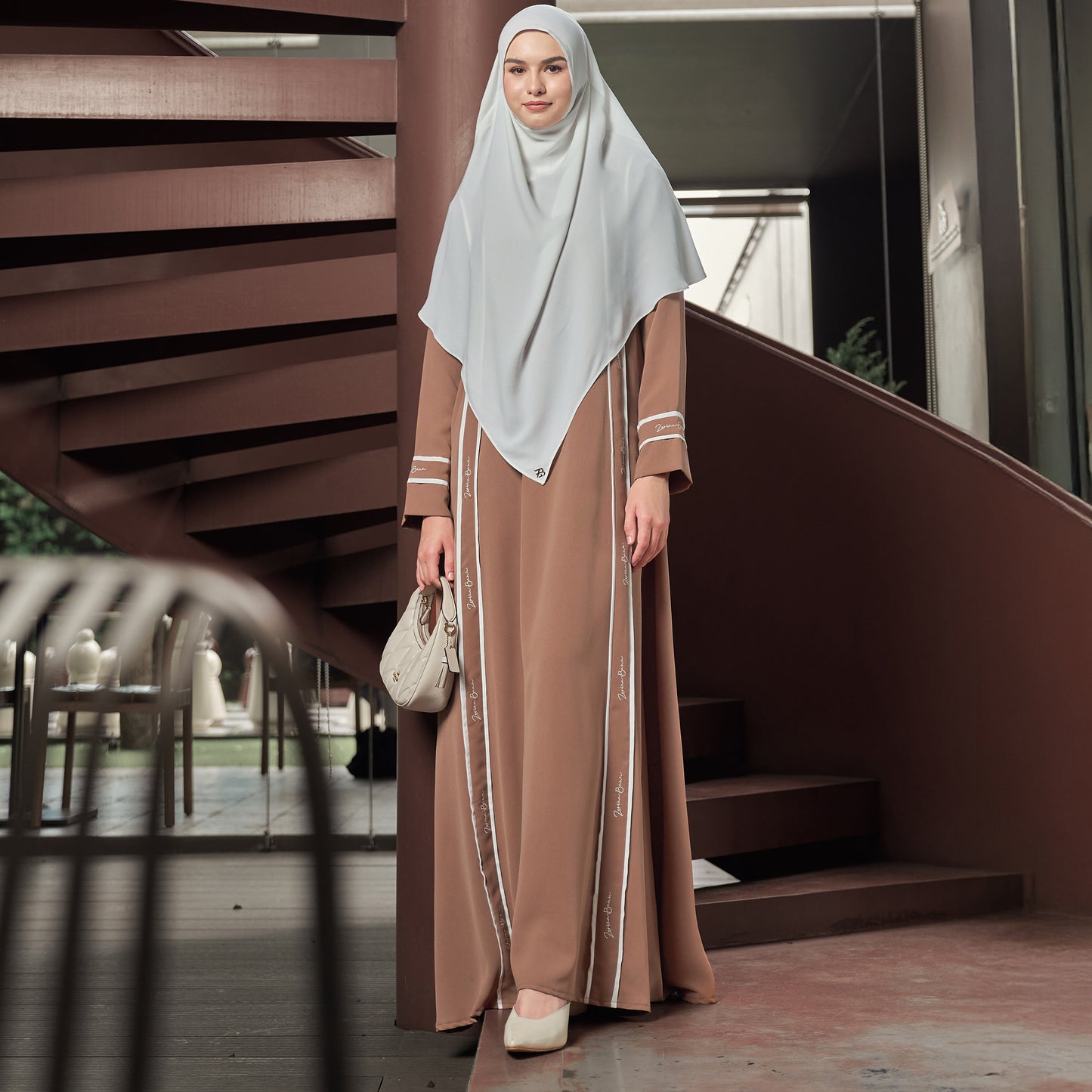 Sanza Abaya