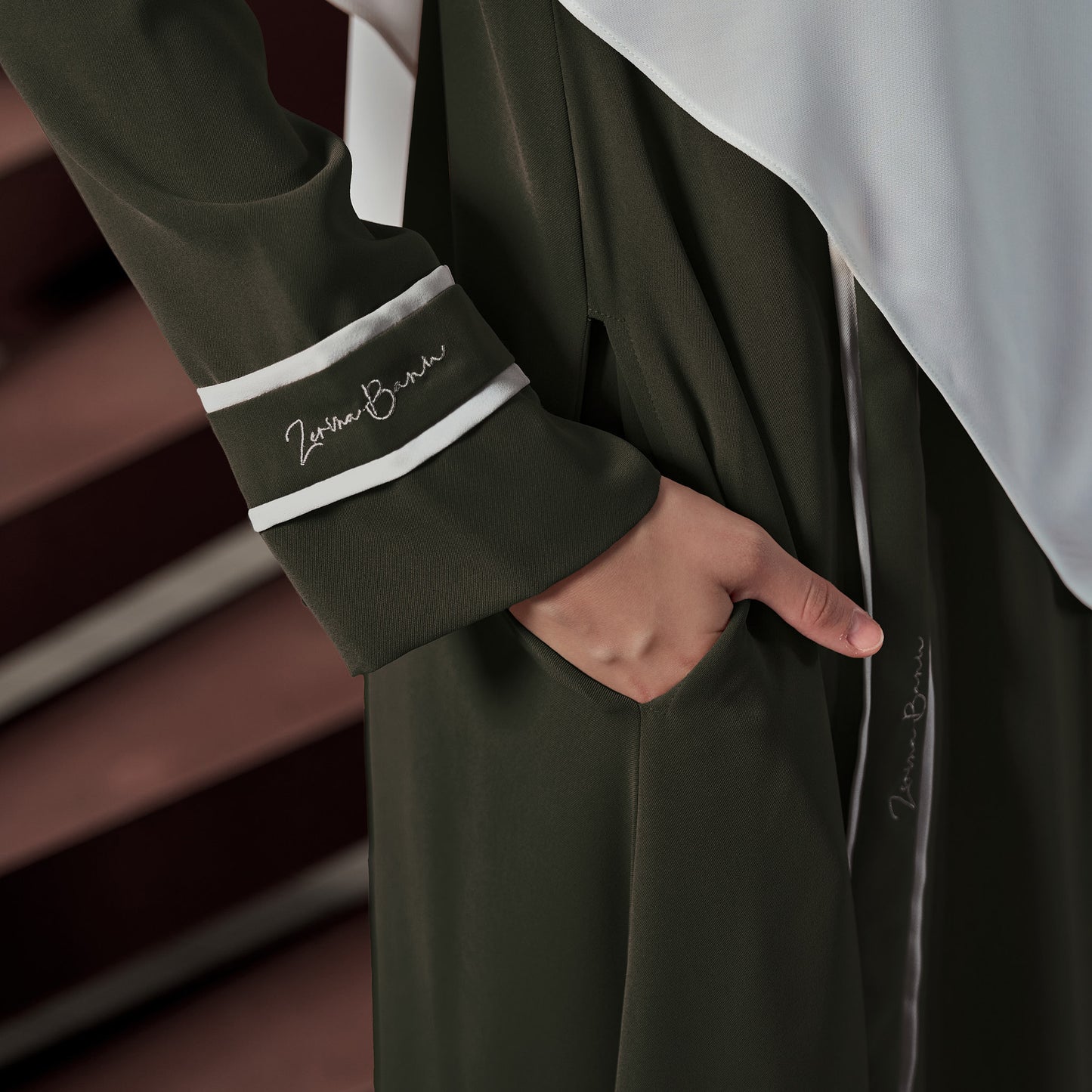 Sanza Abaya