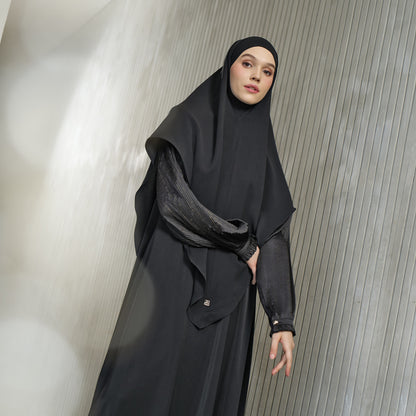 Zuhra Abaya