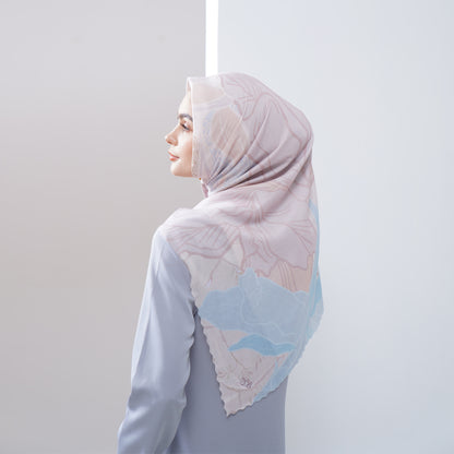 Iris Scarf