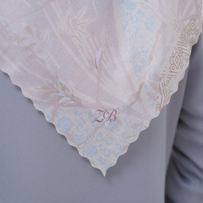 Iris Scarf
