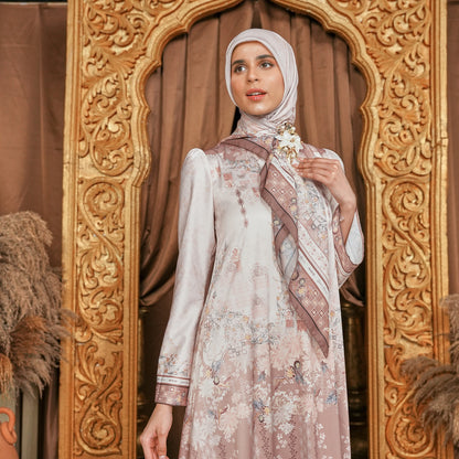 Liris Dress