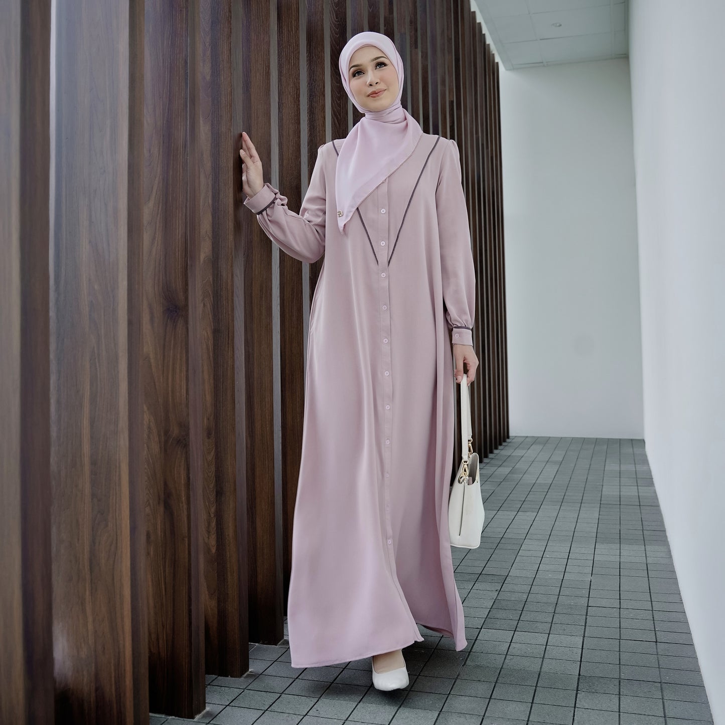 Sheiza Dress