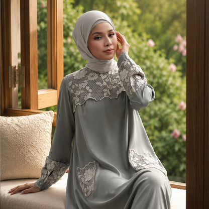 Vellia Dress