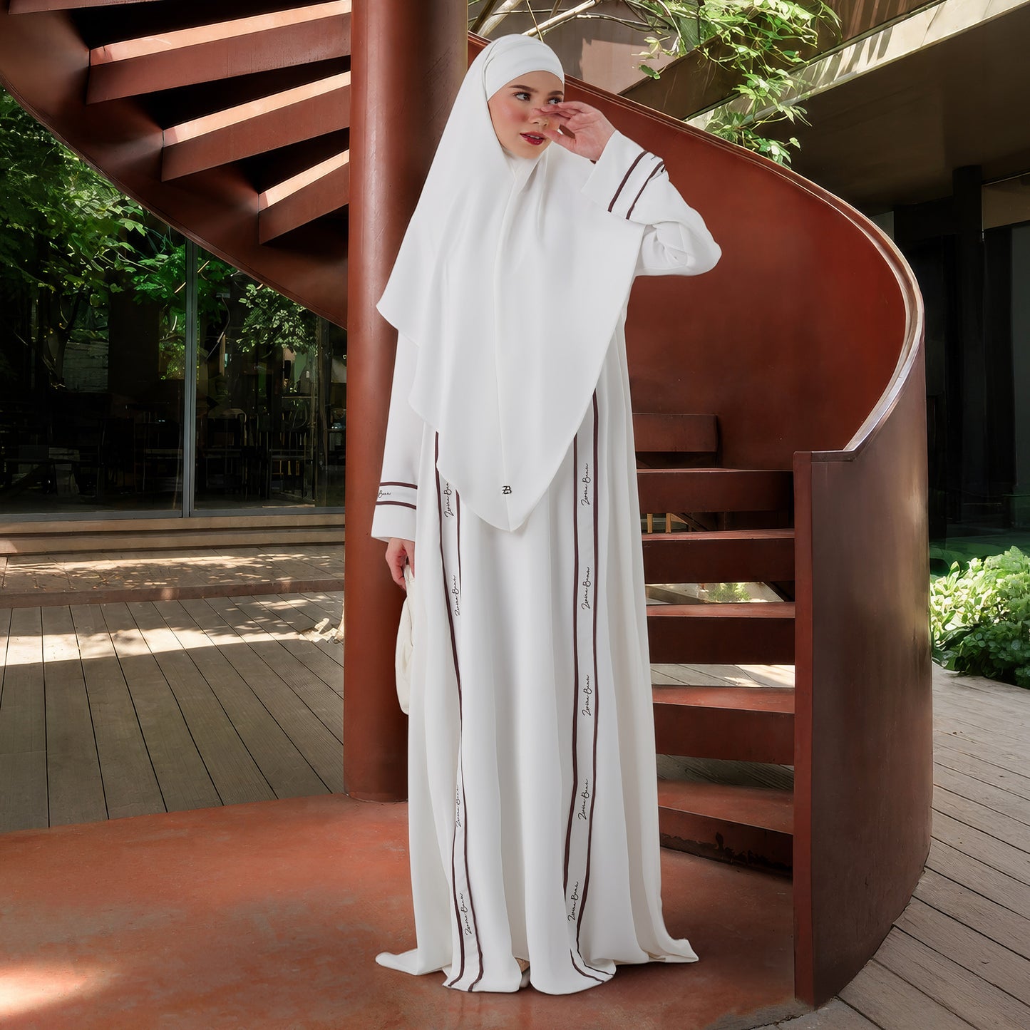 Sanza Abaya