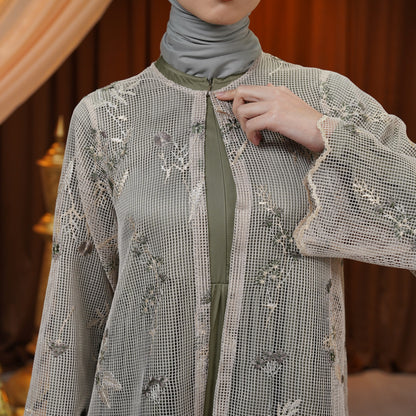 Hanari Long Outer