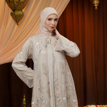 Hanari Long Outer