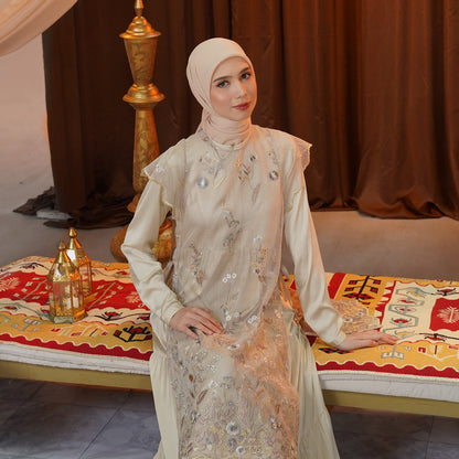 Hanari Outer