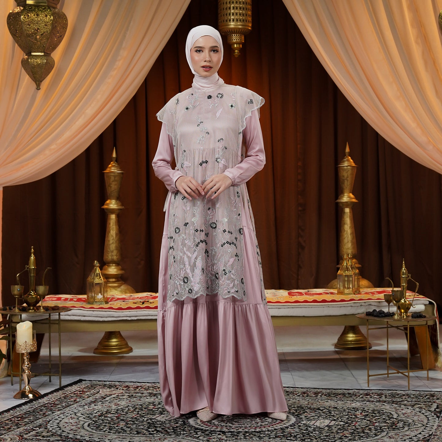 Hanari Outer