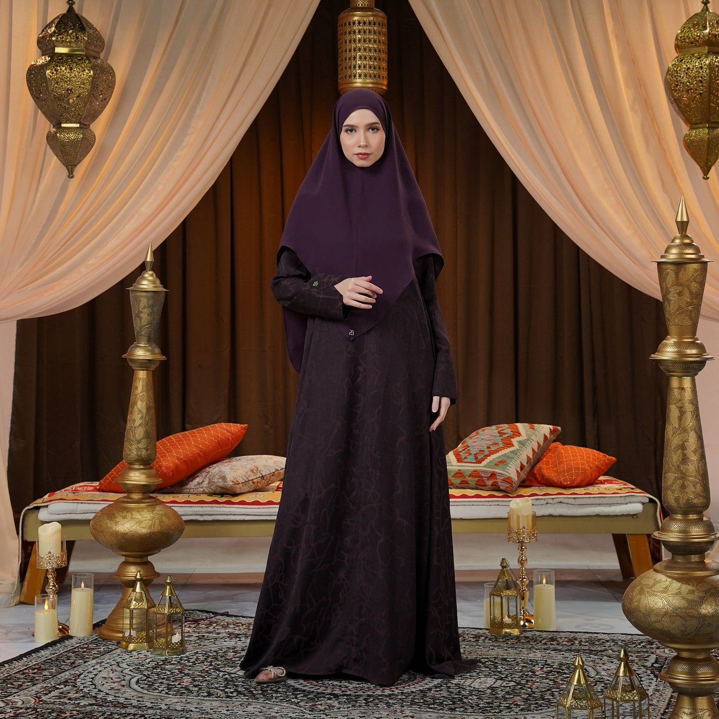 Alula Abaya