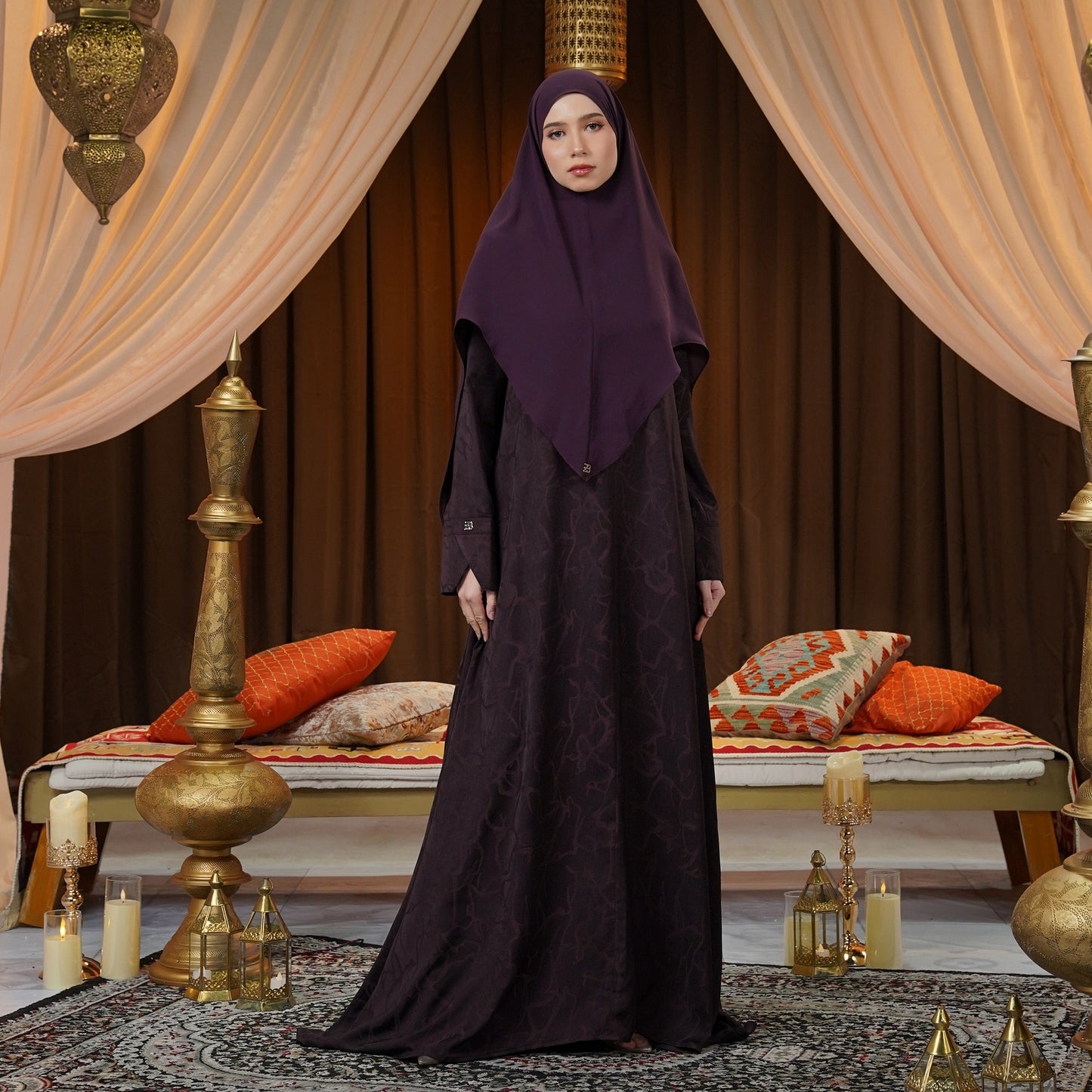 Alula Abaya