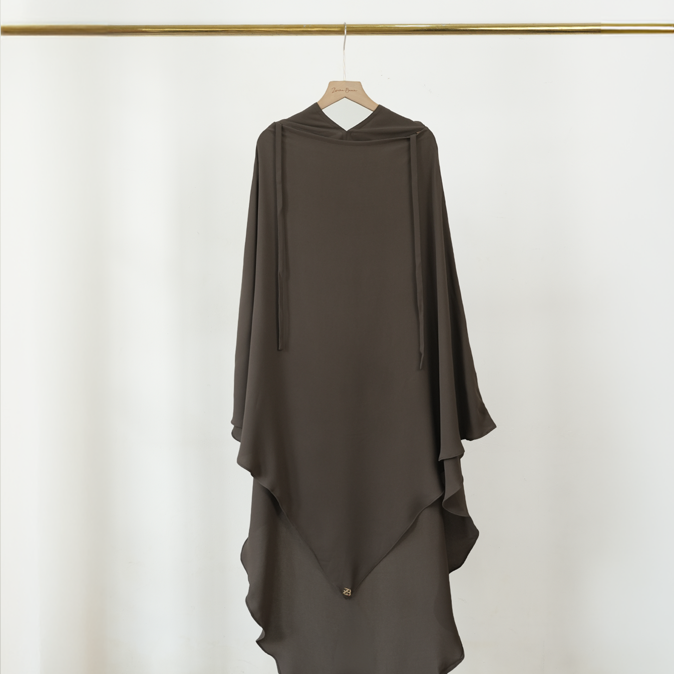 Omaira Khimar