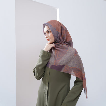 Iris Scarf
