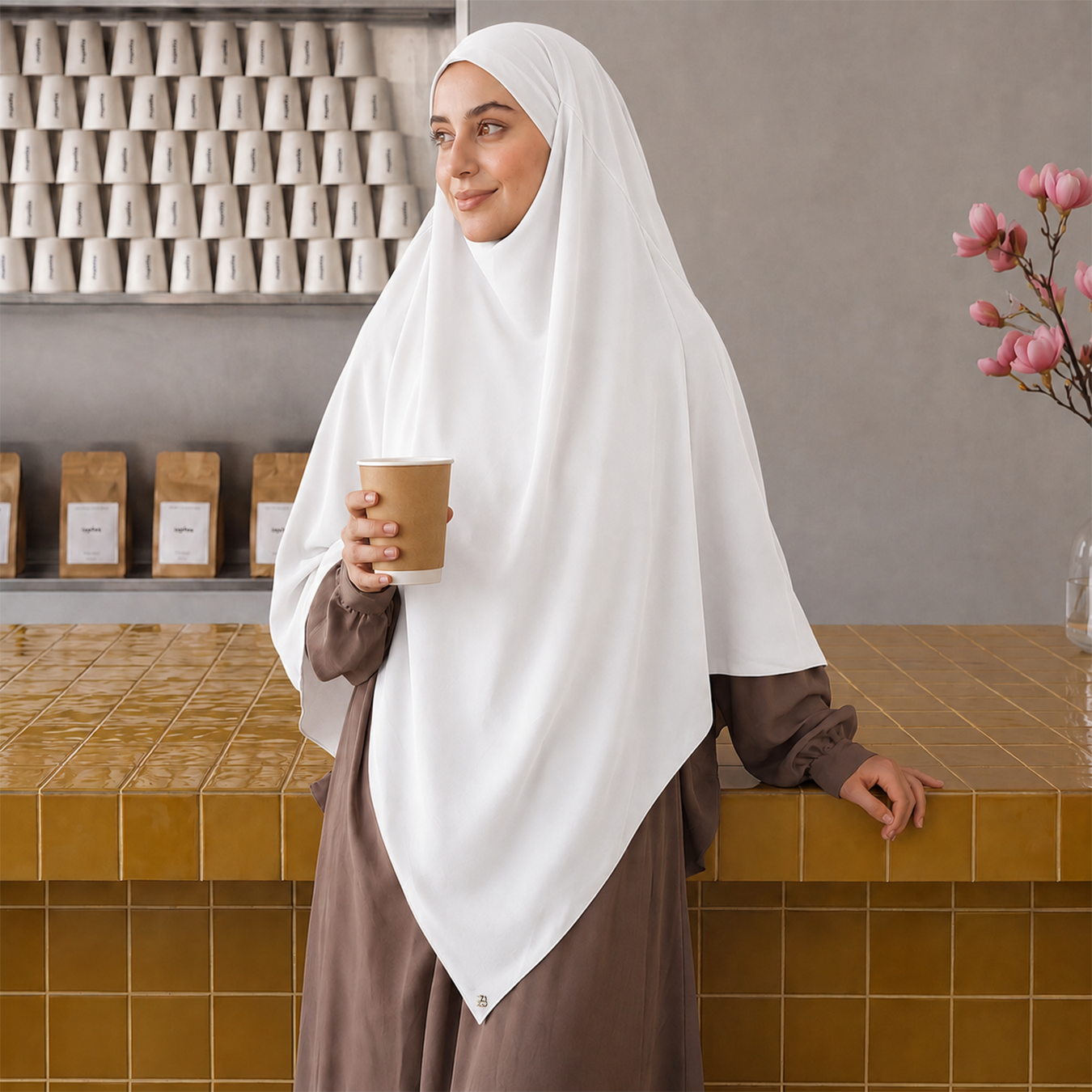 Omaira Khimar