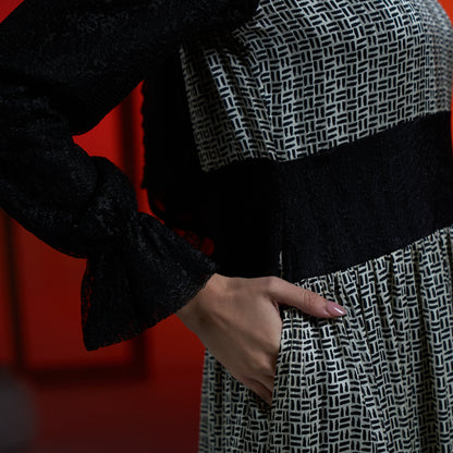 Ivelle Dress