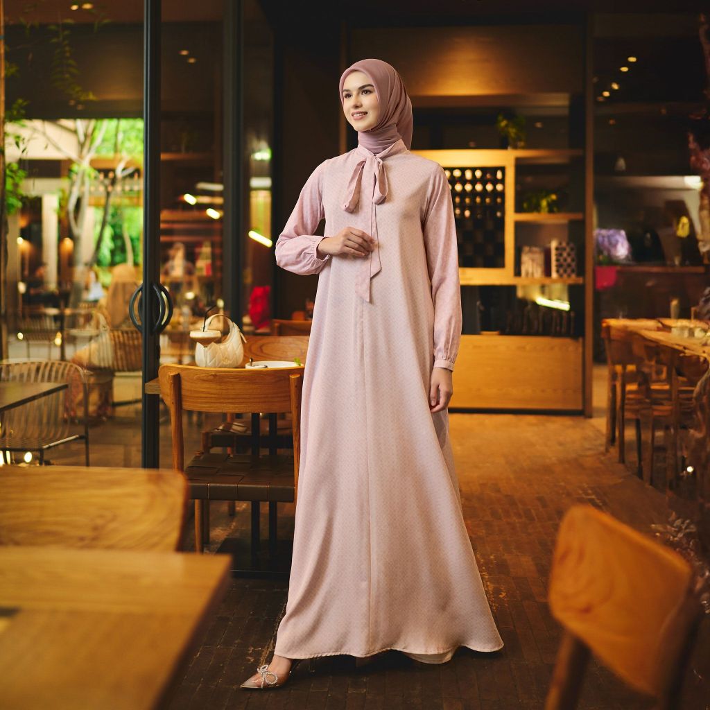 Nouri Dress